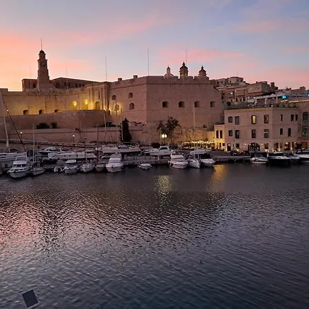 Apartament Historical In Bormla Cospicua