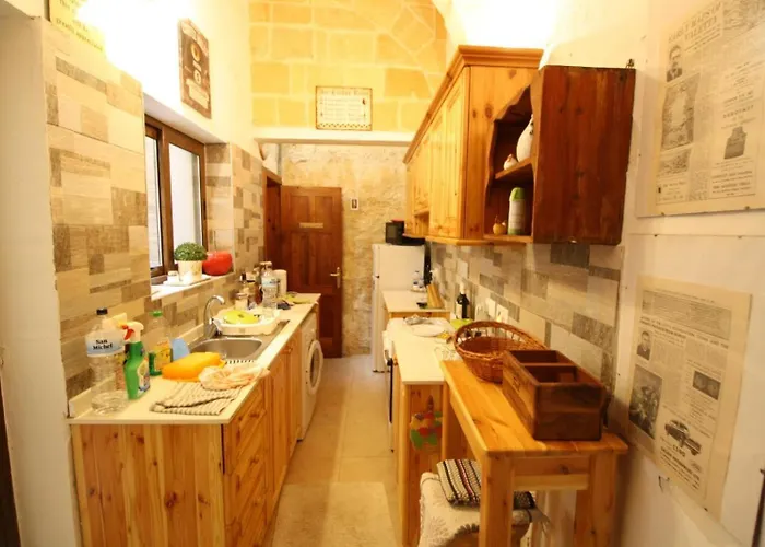Historical In Bormla Apartament *