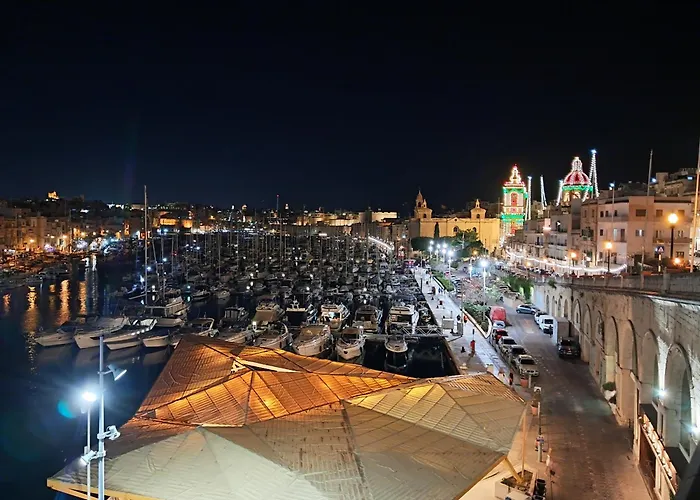 Daire Historical In Bormla *